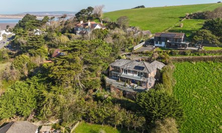 5 Bed in Instow 2