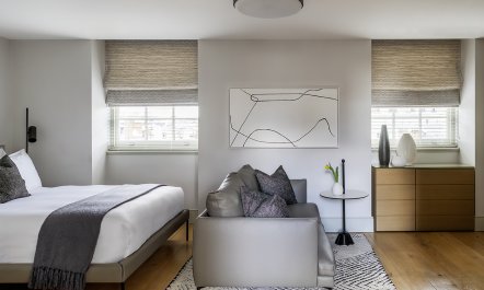 Bentinck Penthouse Studio