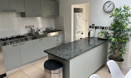 Chelsea Terrace 7