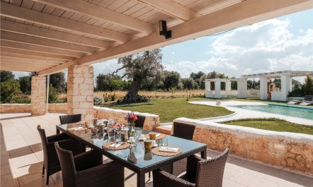 White Stone Serenade 8