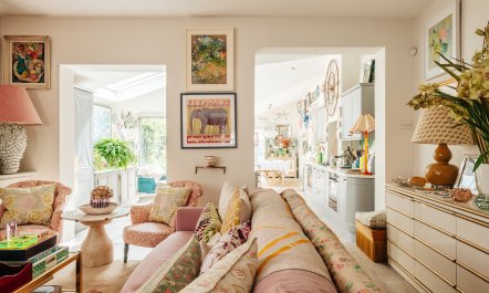 The Colourful Family 5