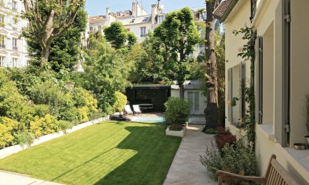 Panthéon Poolside 2