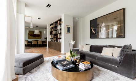 Panthéon Poolside 6