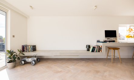 Nude Modern 3