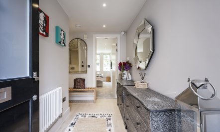 Ivy & Moss 1