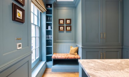 Barnes Belle 9