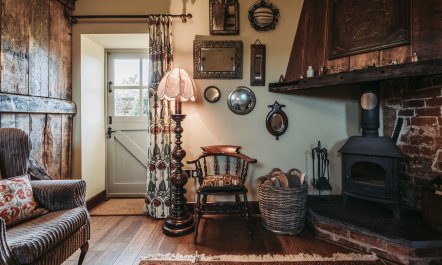 Old English Farmhouse 4