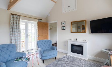A Stitch on Tyne 1