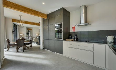 Rivers Edge 4