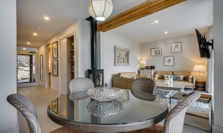 Waterside 6