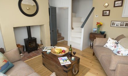 2 Bed in Robin Hood's Bay 2