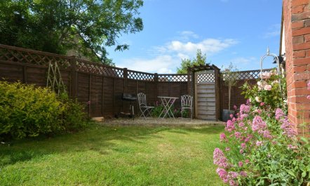 1 Bed in Ilminster 2
