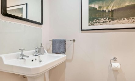 3 Bed in Cheltenham 8