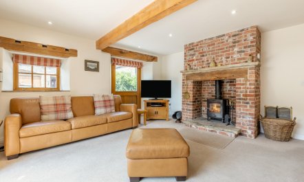 3 Bed in Buxton 1
