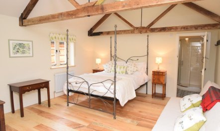 1 Bed in Stoke Abbott 8