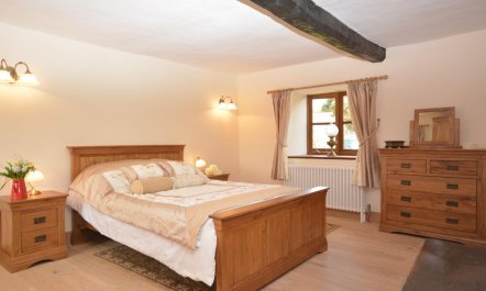 1 Bed in Lydney 7