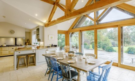 5 Bed in Wincanton 1