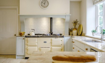 5 Bed in Wincanton 7