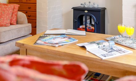 2 Bed in Alford 5