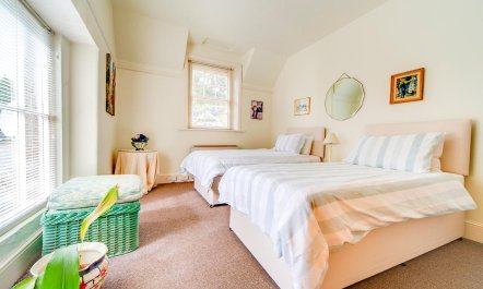 3 Bed in Niton Undercliff 5