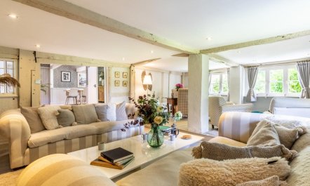 6 Bed in Lymington 4