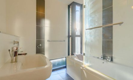 3 Bed in Eastbourne 5