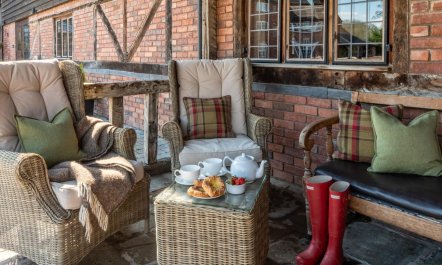 8 Bed in Newtown 2