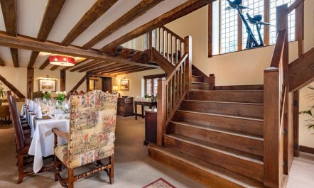 8 Bed in Newtown 8