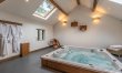 8 Bed in Newtown 9