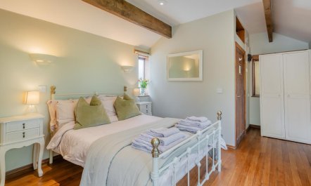 1 Bed in Ivybridge 1