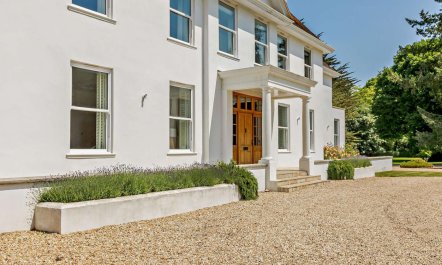 6 Bed in Taunton 1