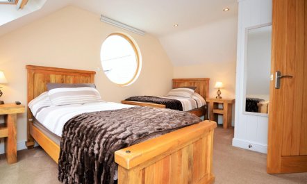 3 Bed in Narberth 8