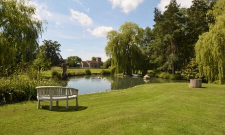 2 Bed in Sherborne 1