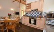 2 Bed in Sherborne 5