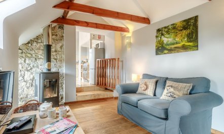 1 Bed in Wotton -under- Edge 3