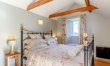 1 Bed in Wotton -under- Edge 9