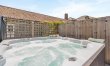 4 Bed in Sherborne 1