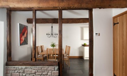 2 Bed in Brecon 4