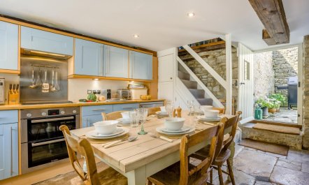 3 Bed in Swanage 9