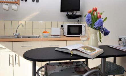 1 Bed in Bradford-on-avon 2