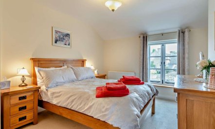 2 Bed in Cheltenham 7