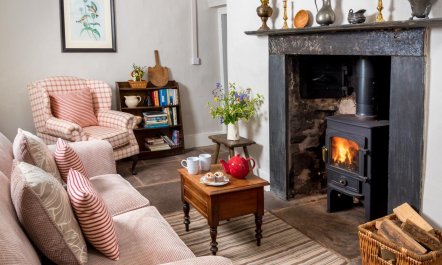 1 Bed in Brecon 2