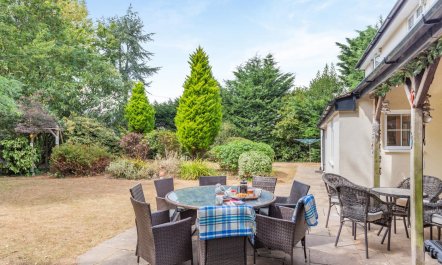 4 Bed in Dorchester 4