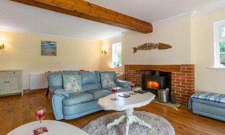 4 Bed in Dorchester 4