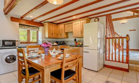 2 Bed in Looe 8