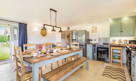 4 Bed in Shaftesbury 5