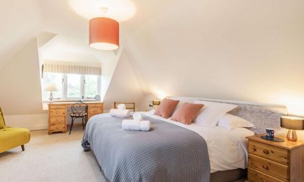 4 Bed in Shaftesbury 8