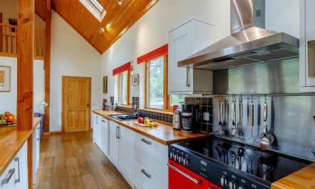 4 Bed in Fort William 7