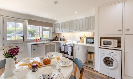 2 Bed in Bude 2