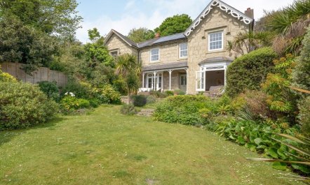 5 Bed in Bonchurch
